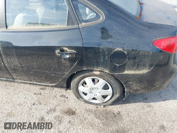 2008 Hyundai Elantra GLS z VIN KMHDU46D28U297649, wystawiony jako IAAI lot #42529442 z przebiegiem 156 498 mil mil oraz . Historia ofert i sprzedaży dostępna na DreamBid. Obrazek 6.