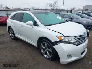 2012 Toyota Venza LE with VIN 4T3BK3BB8CU065939, listed as a IAAI auction lot 41468661 with 234,426 mi miles. Bid and sale history available at carsss.com. Image 1.