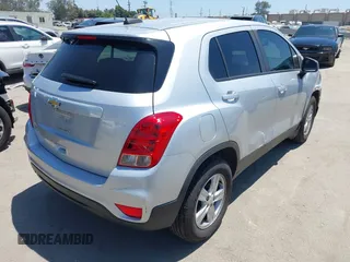 2022 Chevrolet Trax LS with VIN KL7CJKSM5NB542130, listed as a IAAI auction lot 42304634 with 43,670 mi miles and . Bid and sale history available at DreamBid. Image 4.