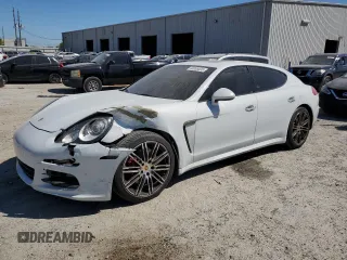 2016 Porsche Panamera 4 with VIN WP0AA2A77GL006265, listed as a Copart auction lot 48936505 with 95,933 mi miles and Salvage Title. Bid and sale history available at DreamBid. Image 1.