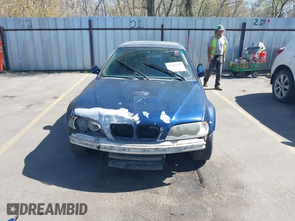 2003 BMW 3 Series M3 with VIN WBSBR93483PK03594, listed as a IAAI auction lot 41981844 with 182,196 mi miles. Bid and sale history available at carsss.com. Image 6.