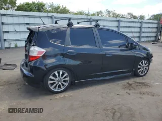 2013 Honda Fit Sport z VIN JHMGE8H5XDC074950, wystawiony jako Copart lot #57762905 z przebiegiem 68 185 mil mil oraz Szkody całkowita. Historia ofert i sprzedaży dostępna na DreamBid. Obrazek 3.
