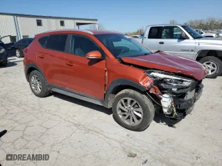 2017 Hyundai Tucson SE with VIN KM8J3CA44HU411092, listed as a Copart auction lot 52169395 with 106,809 mi miles and Salvage Title. Bid and sale history available at carsss.com. Image 4.
