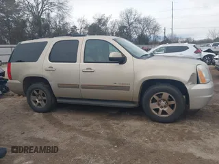 2009 GMC Yukon SLT w/4SA with VIN 1GKEC33379R300278, listed as a IAAI auction lot 41617937 with 240,623 mi miles. Bid and sale history available at carsss.com. Image 13.