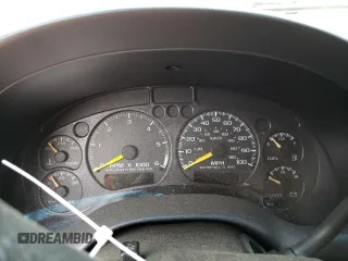 2000 Chevrolet Blazer LS z VIN 1GNCT18W3YK175871, wystawiony jako Copart lot #58230204 z przebiegiem Nie podano mil oraz Nie do naprawy • Non repairable. Historia ofert i sprzedaży dostępna na DreamBid. Obrazek 9.