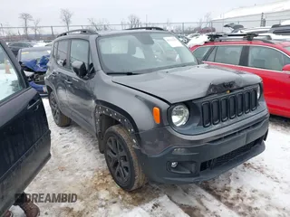 2016 Jeep Renegade Latitude with VIN ZACCJBBT7GPD59282, listed as a IAAI auction lot 41314758 with 137,369 mi miles. Bid and sale history available at carsss.com. Image 1.