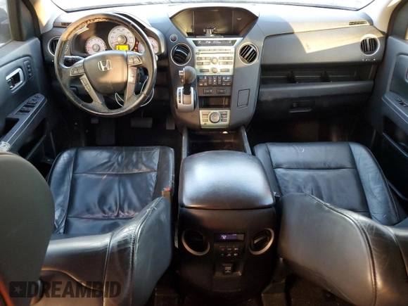2010 Honda Pilot Touring with VIN 5FNYF3H83AB020730, listed as a Copart auction lot 84697994 with 238,329 mi miles and Salvage Title. Bid and sale history available at DreamBid. Image 8.