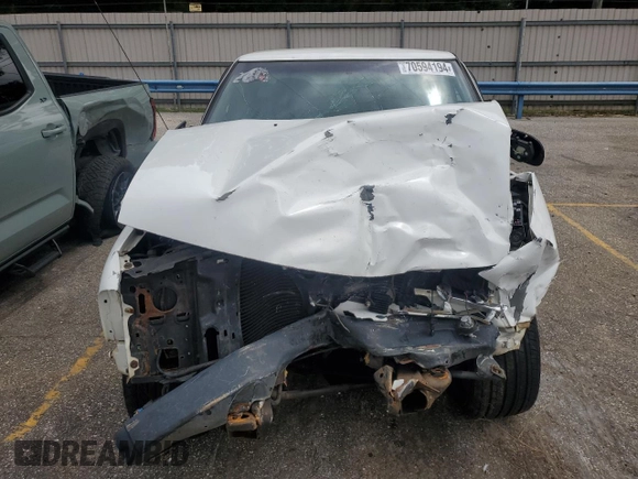 1999 GMC Sonoma SLS with VIN 1GTCS19X3X8530486, listed as a Copart auction lot 70594194 with 0 mi miles and Salvage Title. Bid and sale history available at carsss.com. Image 5.
