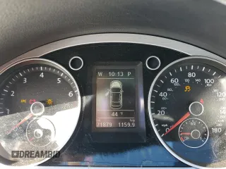 2014 Volkswagen CC R-Line with VIN WVWBP7AN8EE514132, listed as a Copart auction lot 84718544 with 71,879 mi miles and Salvage Title. Bid and sale history available at carsss.com. Image 9.