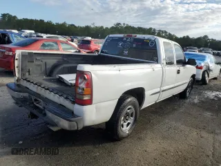 2000 GMC New Sierra 1500 SLE with VIN 2GTEC19T3Y1113859, listed as a Copart auction lot 75319944 with 303,844 mi miles and Salvage Title. Bid and sale history available at carsss.com. Image 3.