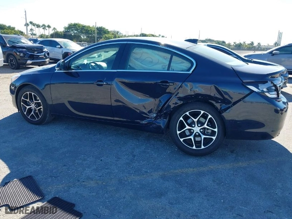 2017 Buick Regal Sport Touring with VIN 2G4GL5EX0H9132942, listed as a IAAI auction lot 41300606 with 77,042 mi miles. Bid and sale history available at carsss.com. Image 3.