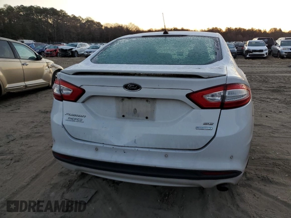 2016 Ford Fusion SE with VIN 3FA6P0HD8GR286726, listed as a Copart auction lot 82777224 with 121,414 mi miles and Salvage Title. Bid and sale history available at DreamBid. Image 6.