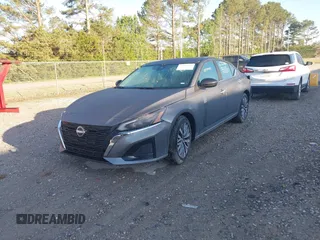 2025 Nissan Altima SV with VIN 1N4BL4DV5SN381854, listed as a IAAI auction lot 41948536 with 309 mi miles and . Bid and sale history available at DreamBid. Image 2.