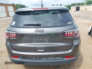2021 Jeep Compass 80th Anniversary z VIN 3C4NJDEB5MT516982, wystawiony jako IAAI lot #42441681 z przebiegiem 37 414 mil mil oraz . Historia ofert i sprzedaży dostępna na DreamBid. Obrazek 16.