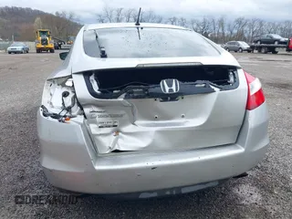 2010 Honda Accord Crosstour EX with VIN 5J6TF1H31AL012720, listed as a IAAI auction lot 41949019 with 237,333 mi miles. Bid and sale history available at carsss.com. Image 6.