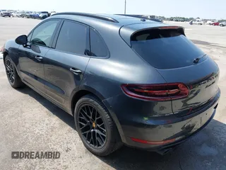 2018 Porsche Macan GTS z VIN WP1AG2A54JLB62881, wystawiony jako IAAI lot #42027419 z przebiegiem 91 876 mil mil oraz . Historia ofert i sprzedaży dostępna na DreamBid. Obrazek 3.