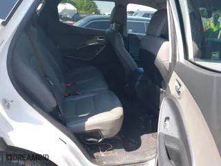 2018 Hyundai Santa Fe Sport 2.4L with VIN 5NMZT3LB7JH091203, listed as a IAAI auction lot 41983942 with 124,285 mi miles. Bid and sale history available at carsss.com. Image 8.