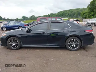 2019 Toyota Camry LE z VIN 4T1B11HK0KU739121, wystawiony jako IAAI lot #42372066 z przebiegiem 95 576 mil mil oraz . Historia ofert i sprzedaży dostępna na DreamBid. Obrazek 14.
