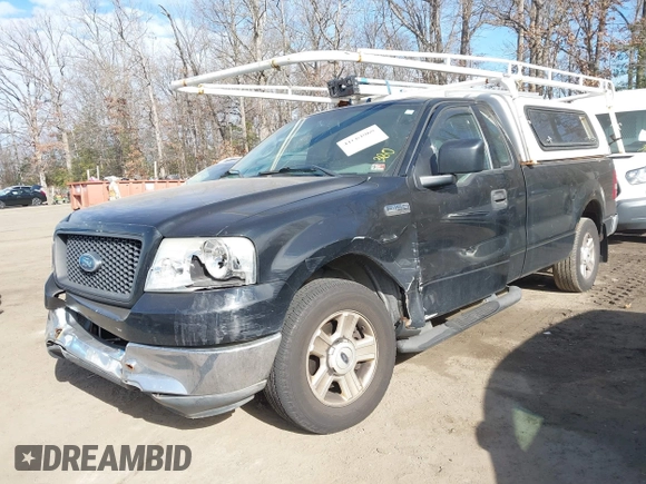 2004 Ford F-150 XL with VIN 1FTRF12W74NC23190, listed as a IAAI auction lot 41664069 with 147,764 mi miles. Bid and sale history available at carsss.com. Image 2.