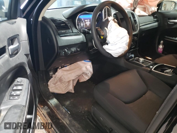 2023 Chrysler 300 Touring with VIN 2C3CCAAG5PH706316, listed as a Copart auction lot 53199635 with 20,800 mi miles and Salvage Title. Bid and sale history available at DreamBid. Image 8.