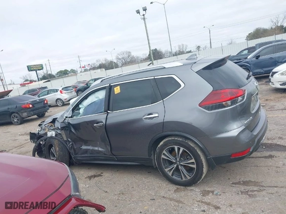 2019 Nissan Rogue SV with VIN JN8AT2MT2KW251358, listed as a IAAI auction lot 41564767 with NaN miles. Bid and sale history available at carsss.com. Image 13.
