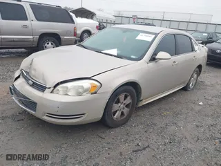 2009 Chevrolet Impala 3.5L LT with VIN 2G1WT57K491158423, listed as a IAAI auction lot 41750586 with 236,938 mi miles. Bid and sale history available at carsss.com. Image 17.