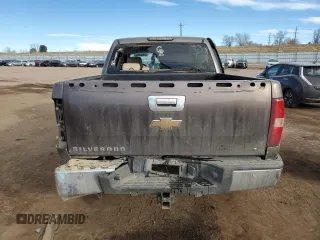 2007 Chevrolet Silverado 1500 LTZ with VIN 2GCEK13M271627642, listed as a Copart auction lot 43460305 with 131,486 mi miles and Salvage Title. Bid and sale history available at carsss.com. Image 6.