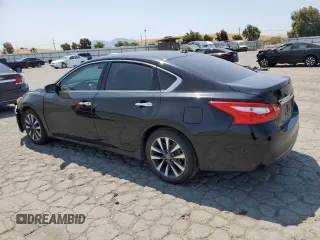 2017 Nissan Altima SV with VIN 1N4AL3APXHC206810, listed as a Copart auction lot 59821835 with 87,577 mi miles and Salvage title. Bid and sale history available at DreamBid. Image 2.