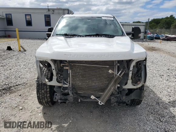 2019 Ford F-250 XL with VIN 1FT7W2A66KEF60607, listed as a Copart auction lot 71230374 with 108,127 mi miles and Clean Title. Bid and sale history available at DreamBid. Image 5.