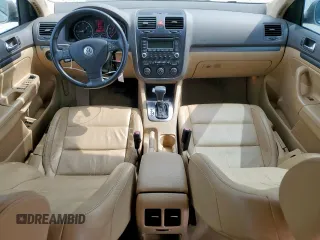 2006 Volkswagen Jetta 1.9L TDI z VIN 3VWDT71KX6M799810, wystawiony jako Copart lot #54946785 z przebiegiem 120 766 mil mil oraz Szkoda całkowita • Salvage title. Historia ofert i sprzedaży dostępna na DreamBid. Obrazek 8.
