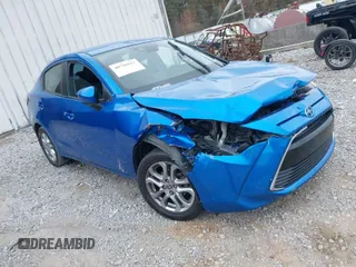 2016 Scion iA with VIN 3MYDLBZV2GY138644, listed as a IAAI auction lot 40790811 with 87,445 mi miles. Bid and sale history available at carsss.com. Image 1.
