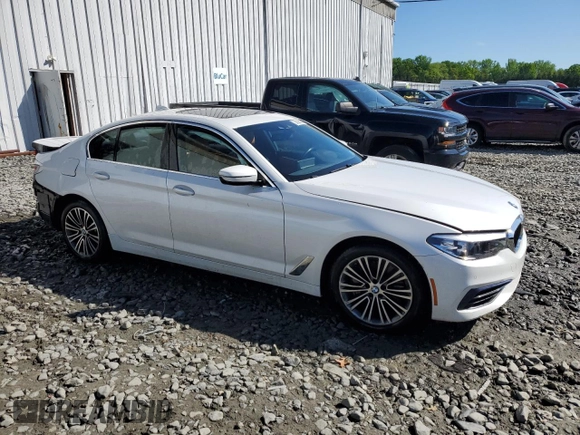 2020 BMW 5 Series 540i xDrive with VIN WBAJS3C01LWW68609, listed as a Copart auction lot 55895565 with Not provided miles and Salvage title. Bid and sale history available at DreamBid. Image 4.