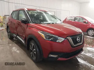 2019 Nissan Kicks SV with VIN 3N1CP5CU3KL482928, listed as a IAAI auction lot 41580205 with 43,944 mi miles. Bid and sale history available at carsss.com. Image 1.
