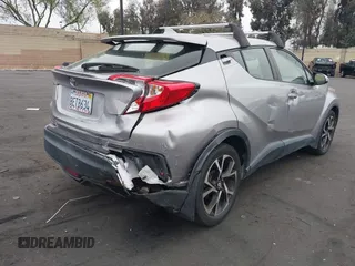 2018 Toyota C-HR XLE with VIN JTNKHMBX5J1011568, listed as a IAAI auction lot 42043867 with 30,699 mi miles. Bid and sale history available at carsss.com. Image 12.