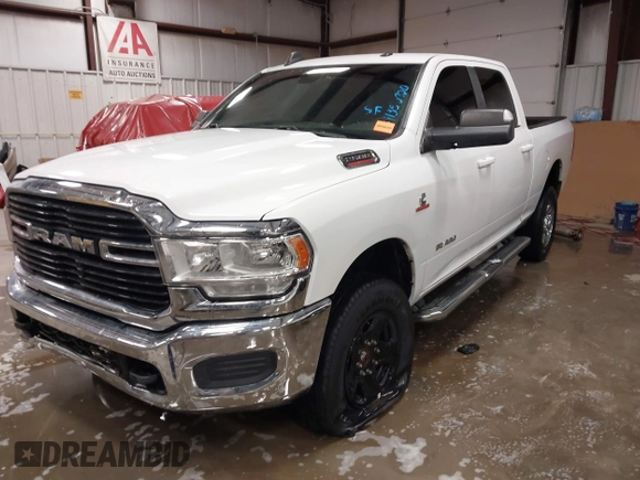 2021 Ram 2500 Big Horn with VIN 3C6UR5DL1MG605601, listed as a IAAI auction lot 41352920 with 92,478 mi miles. Bid and sale history available at carsss.com. Image 2.