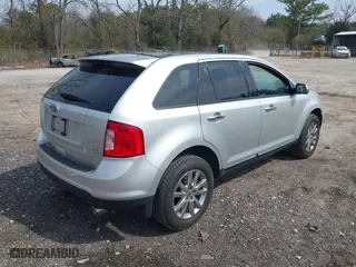 2011 Ford Edge SEL with VIN 2FMDK4JC8BBA90734, listed as a IAAI auction lot 41812079 with 121,947 mi miles. Bid and sale history available at carsss.com. Image 4.