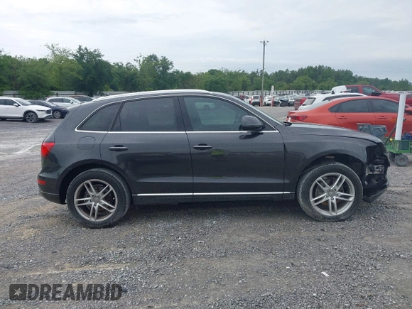 2016 Audi Q5 Premium Plus z VIN WA1L2AFP4GA132582, wystawiony jako IAAI lot #42362317 z przebiegiem 113 092 mil mil oraz . Historia ofert i sprzedaży dostępna na DreamBid. Obrazek 13.
