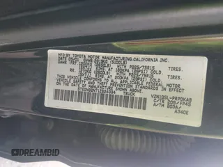 2001 Toyota Tacoma PreRunner z VIN 5TEGN92N71Z824334, wystawiony jako IAAI lot #41961884 z przebiegiem 319 125 mil mil oraz . Historia ofert i sprzedaży dostępna na DreamBid. Obrazek 9.