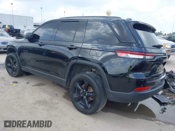 2024 Jeep Grand Cherokee Altitude X with VIN 1C4RJHAGXRC215315, listed as a IAAI auction lot 42437356 with 19,094 mi miles and . Bid and sale history available at DreamBid. Image 3.