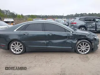 2015 Lincoln MKZ Hybrid with VIN 3LN6L2LU5FR600318, listed as a IAAI auction lot 41554230 with 179,935 mi miles. Bid and sale history available at carsss.com. Image 13.