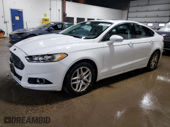 2013 Ford Fusion SE with VIN 3FA6P0HR2DR175385, listed as a Copart auction lot 60716435 with 124,837 mi miles and Clean title. Bid and sale history available at DreamBid. Image 1.