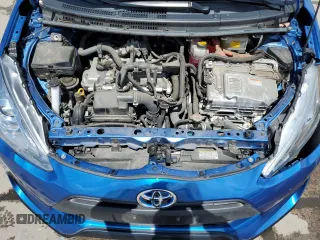 2017 Toyota Prius One z VIN JTDKDTB3XH1591949, wystawiony jako Copart lot #56593645 z przebiegiem 81 608 mil mil oraz Szkoda całkowita • Salvage title. Historia ofert i sprzedaży dostępna na DreamBid. Obrazek 11.