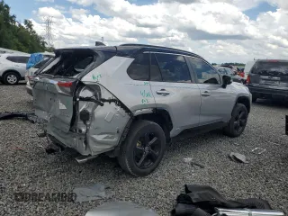 2021 Toyota RAV4 Hybrid XSE with VIN 2T3E6RFVXMW020561, listed as a Copart auction lot 64822005 with 39,434 mi miles and Salvage title. Bid and sale history available at DreamBid. Image 3.