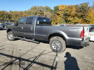 2005 Ford F-250 XL with VIN 1FTSW21565EA71954, listed as a Copart auction lot 76708144 with 229,182 mi miles and Salvage title. Bid and sale history available at DreamBid. Image 2.