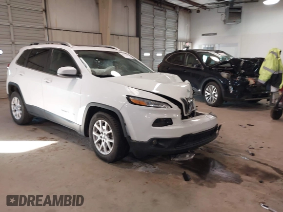 2017 Jeep Cherokee Latitude with VIN 1C4PJLCS7HW549570, listed as a IAAI auction lot 41276093 with 135,664 mi miles and . Bid and sale history available at carsss.com. Image 1.
