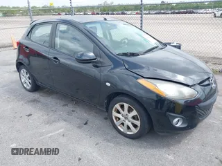 2014 Mazda 2 Touring z VIN JM1DE1LY8E0175971, wystawiony jako IAAI lot #41952643 z przebiegiem 127 235 mil mil oraz . Historia ofert i sprzedaży dostępna na DreamBid. Obrazek 1.