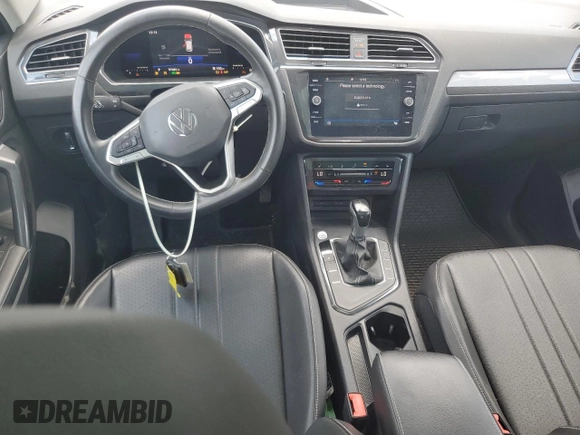 2022 Volkswagen Tiguan SE with VIN 3VV3B7AX2NM105513, listed as a Copart auction lot 62281665 with 97,481 mi miles and Salvage title. Bid and sale history available at DreamBid. Image 8.