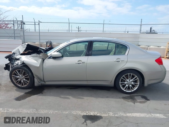 2008 Infiniti G35 Journey with VIN JNKBV61E58M226917, listed as a IAAI auction lot 42081666 with 171,019 mi miles. Bid and sale history available at carsss.com. Image 15.