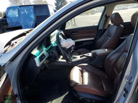 2007 BMW 3 Series 328i with VIN WBAVS13597FV95030, listed as a Copart auction lot 87953205 with 0 mi miles and Salvage Title. Bid and sale history available at carsss.com. Image 7.