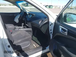 2016 Nissan Pathfinder S with VIN 5N1AR2MN7GC638875, listed as a IAAI auction lot 41996143 with 92,637 mi miles and . Bid and sale history available at DreamBid. Image 5.